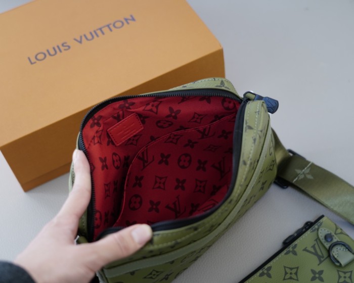 日本未入荷 ルイヴィトン コピーおすすめ ショルダーバッグ
