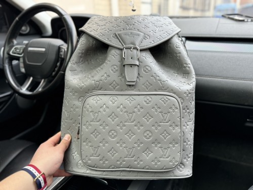 日本未入荷 ルイヴィトン 激安通販 リュック バック