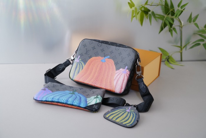【話題商品！】 ルイヴィトン 偽物通販 ショルダーバッグ