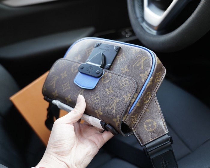 入手困難 ルイヴィトン n級品 ショルダーバッグ