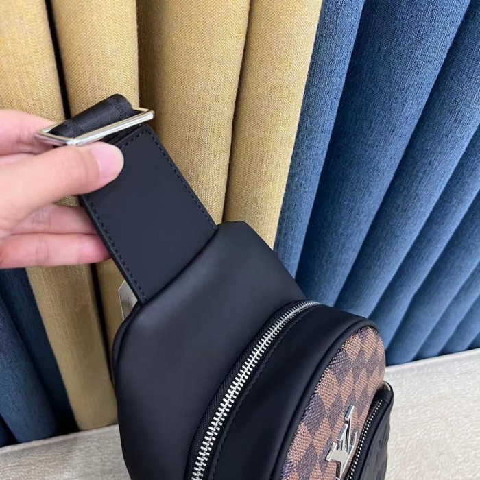 使い勝手良し ルイヴィトン スーパーコピーショルダーバッグ