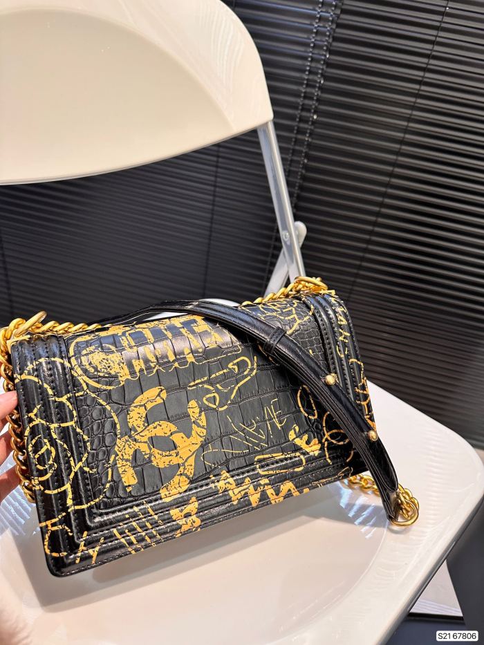 新作 シャネルCHANEL 偽物通販 チェーンバッグ