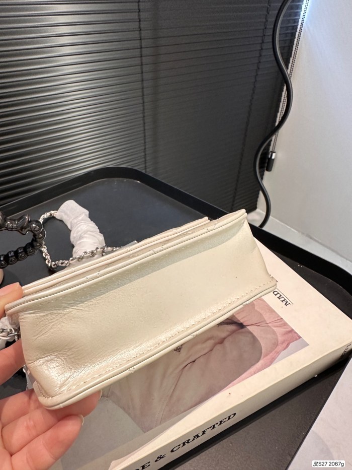 追跡付 シャネルCHANEL コピーおすすめ チェーンバッグ