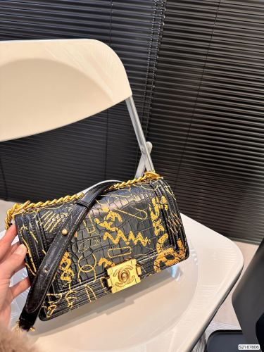 新作 シャネルCHANEL 偽物通販 チェーンバッグ