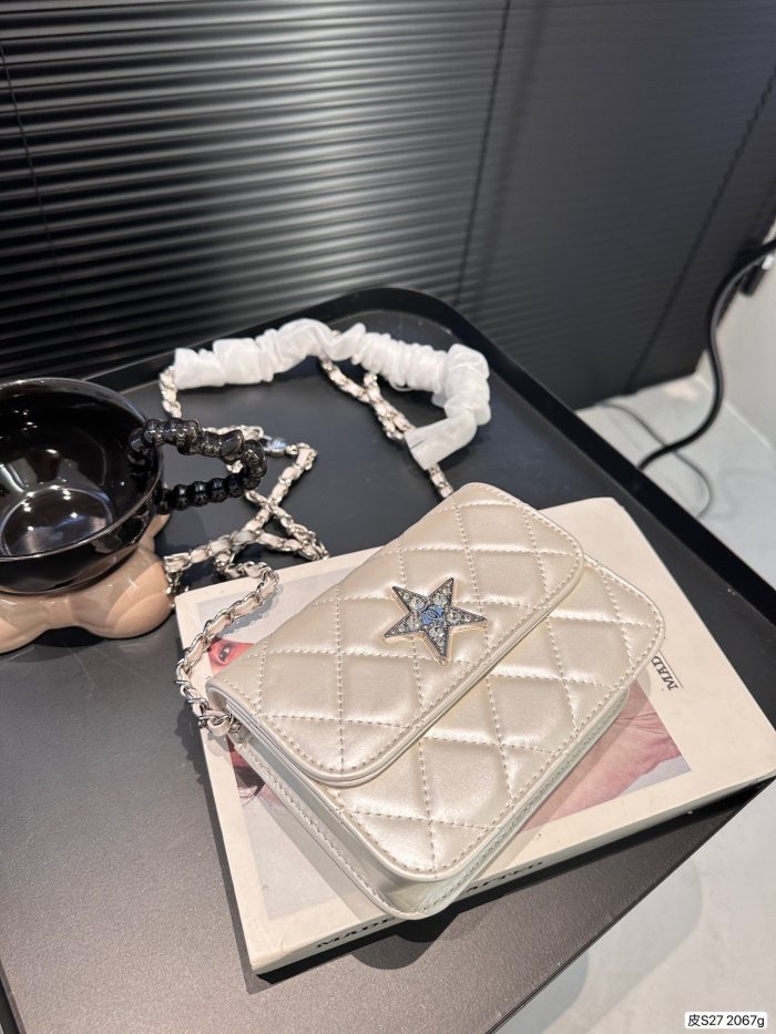 追跡付 シャネルCHANEL コピーおすすめ チェーンバッグ