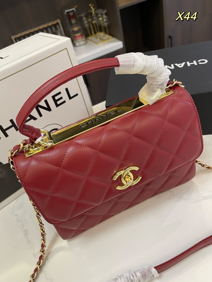 大人気 シャネル 激安通販 Chanel ショルダーバック