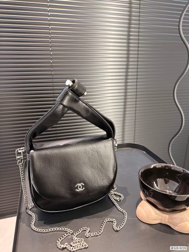 【限定】シャネルCHANEL n級品 チェーンバッグ