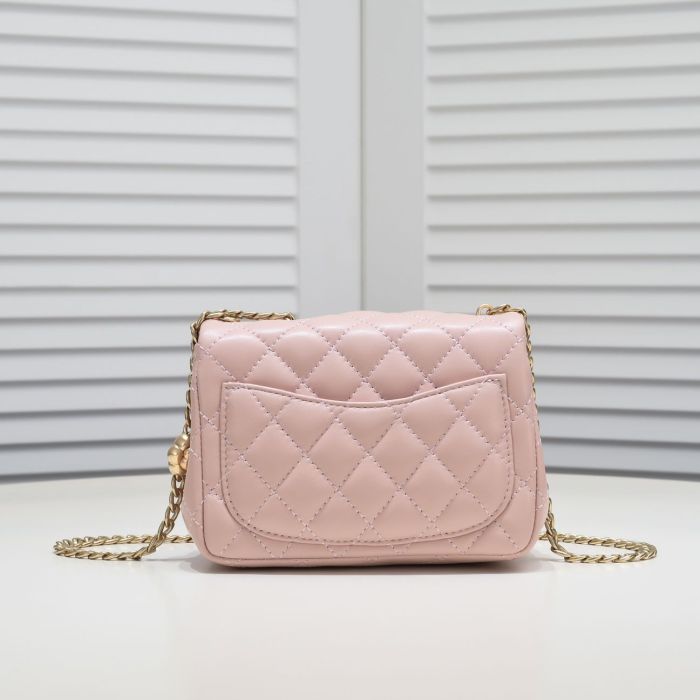 新作 シャネル 激安偽物 Chanel 椿調節ボタンシリーズ ショルダーバック