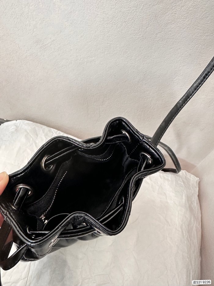 【話題商品！】シャネル コピーおすすめ リュックバック
