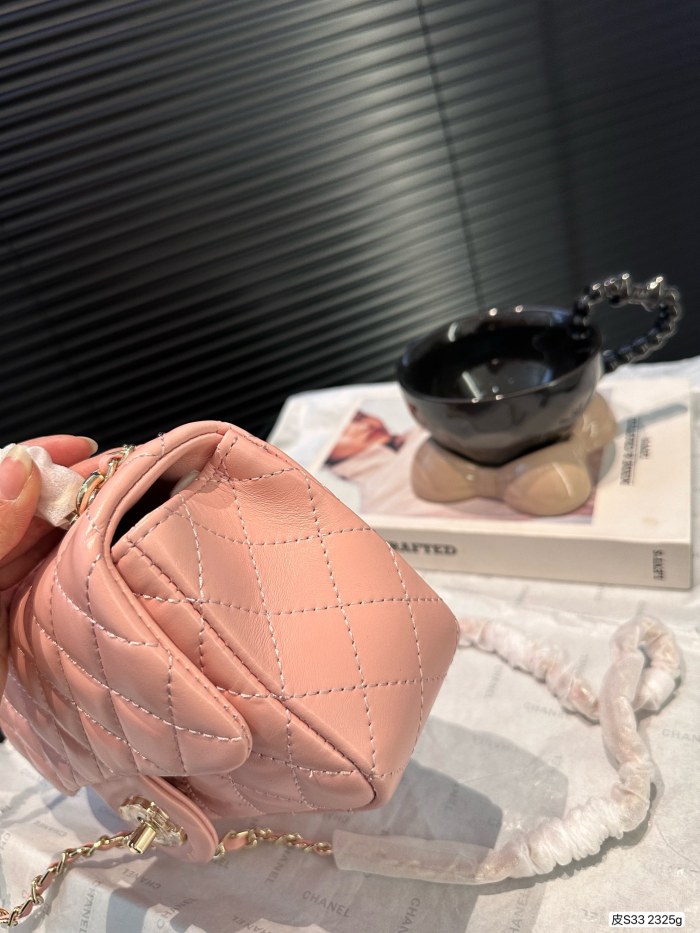 日本未入荷 chanelシャネル コピー 手提げクロスバッグ