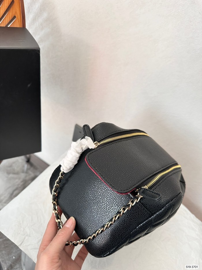 一目惚れ♪ シャネルCHANEL n級品 ショルダーバック