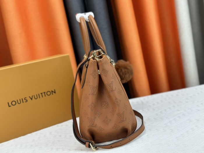 超奇跡の入荷☆ ルイヴィトン 激安偽物 ショルダーバッグ