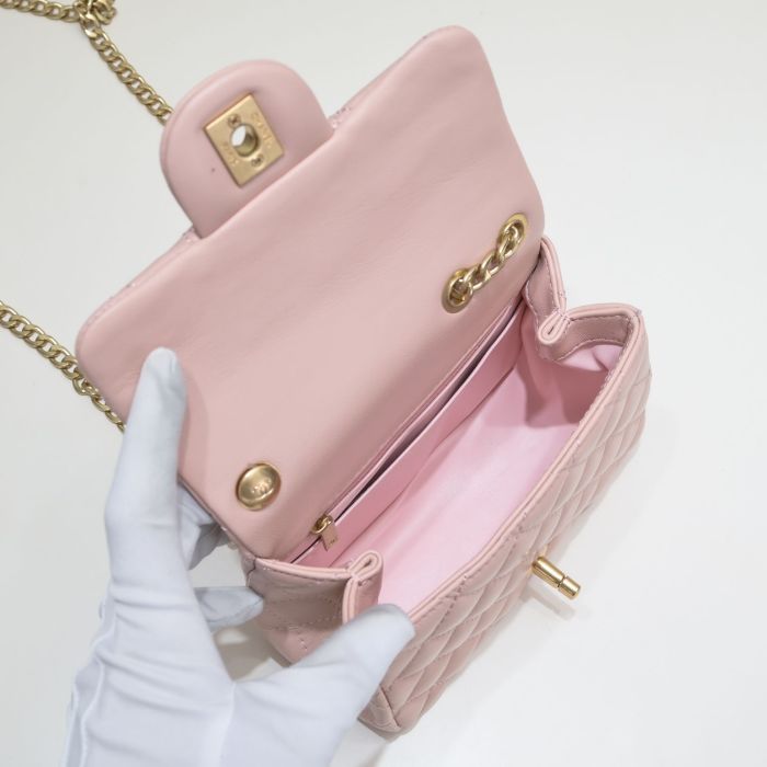 新作 シャネル 激安偽物 Chanel 椿調節ボタンシリーズ ショルダーバック