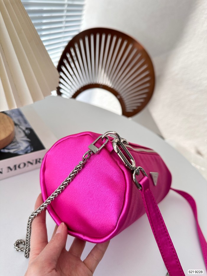 新作 プラダ コピー PRADA ショルダーバック