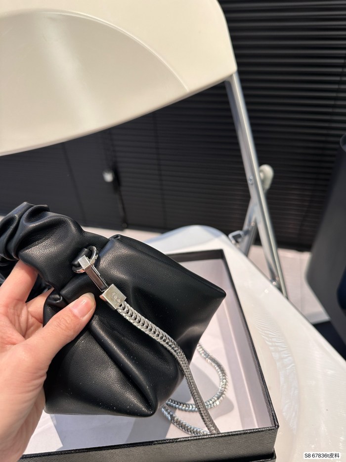 【話題商品！】プラダ 激安通販 PRADA ショルダーバック