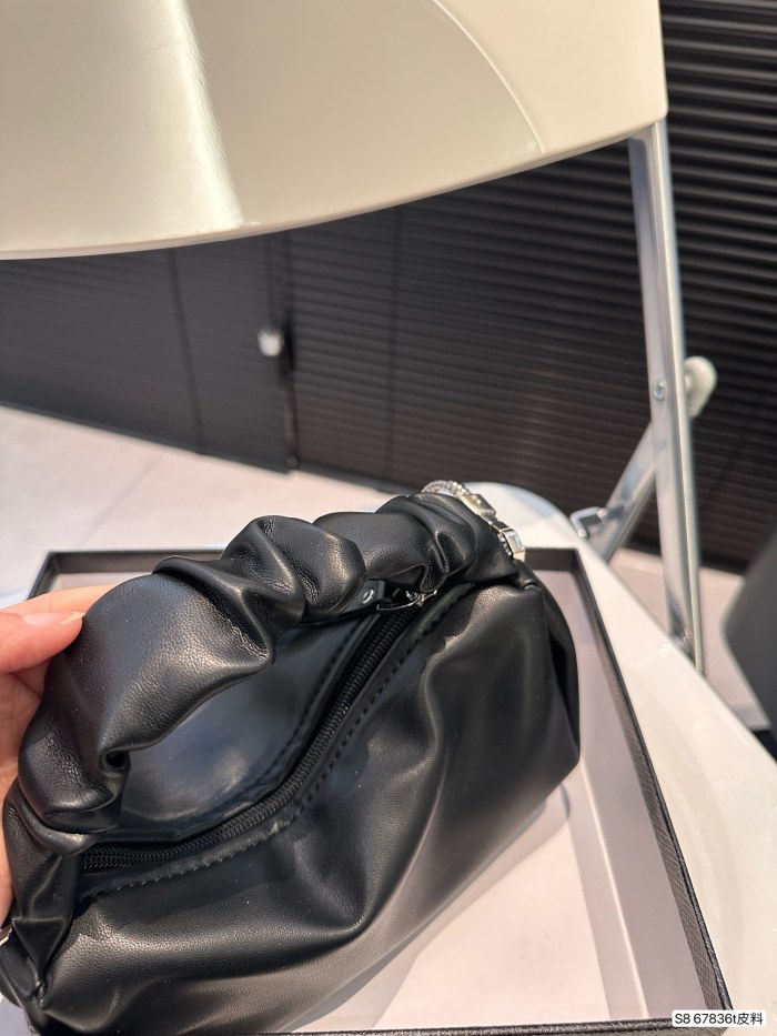 【話題商品！】プラダ 激安通販 PRADA ショルダーバック