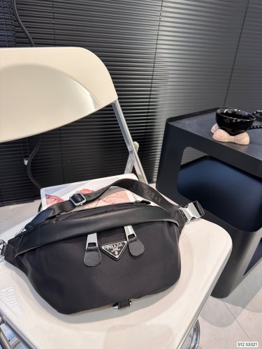 高品質 プラダ コピー PRADA ナイロンウエストバッグ胸バッグ