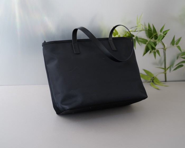 一目惚れ♪ プラダ コピーおすすめ PRADA 手提げリュックサック