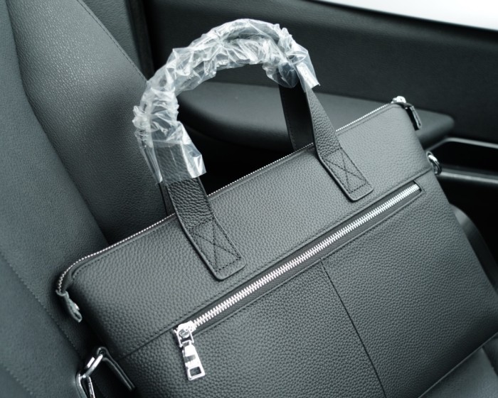累積売上総額第１位！プラダ スーパーコピー PRADA 公文クロスバッグ