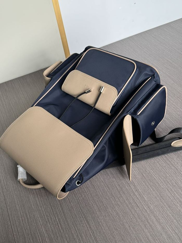 追跡付 プラダ 偽物通販 PRADA 2024最新デザインのプラダナイロン布と輸入子牛革リュック