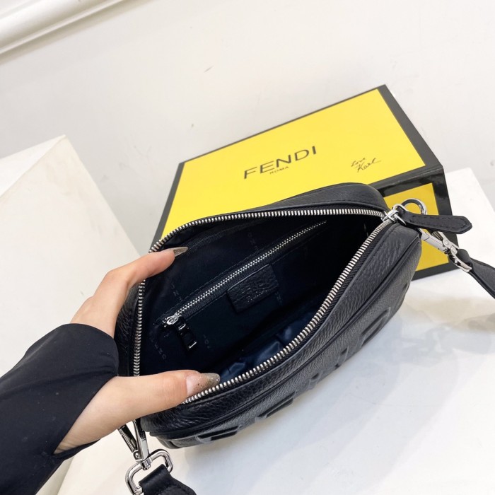 【限定】 フェンディ スーパーコピー ショルダーバック