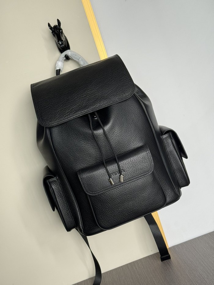 日本未入荷 プラダ 激安偽物 PRADA 2024最新人気プラダ全皮リュック