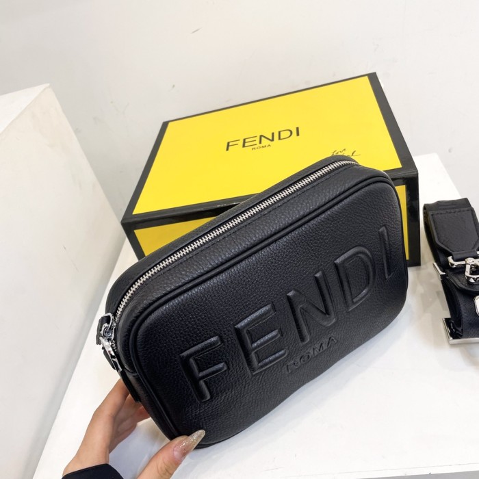 【限定】 フェンディ スーパーコピー ショルダーバック