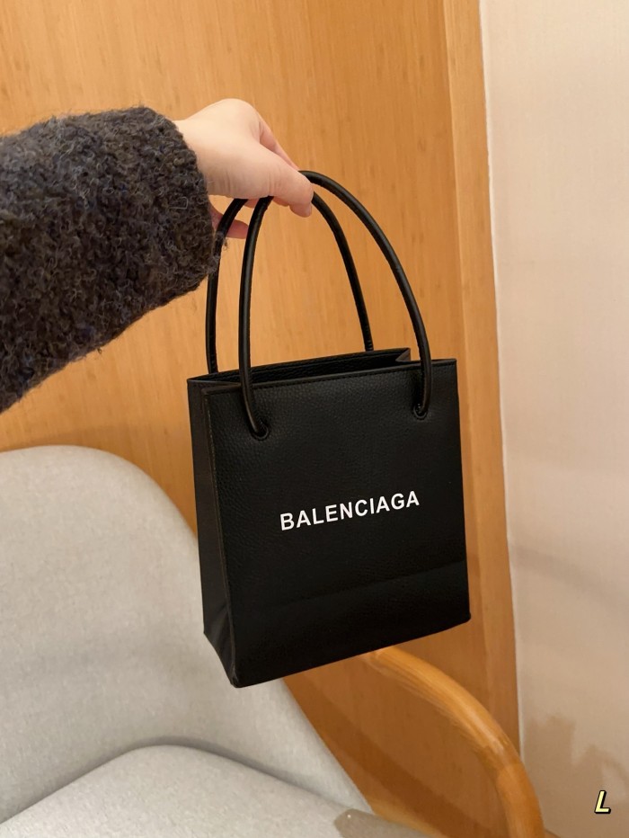 【話題商品！】バレンシアガ 激安通販 Balenciaga クラシックトートバッグ