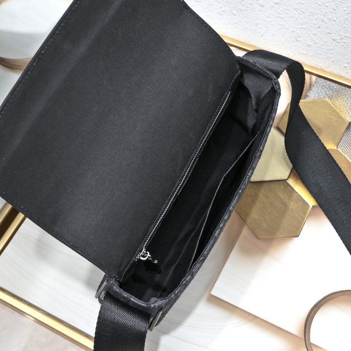 日本未入荷 ディオール コピー ショルダーバック