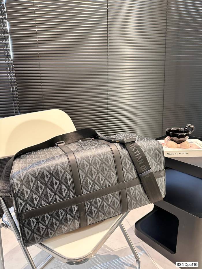 一目惚れ♪ ディオール 激安通販 Dior 旅行バッグ