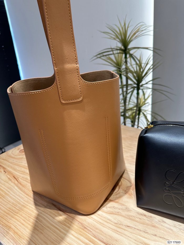 【限定】ロエベ n級品 ハンドバック