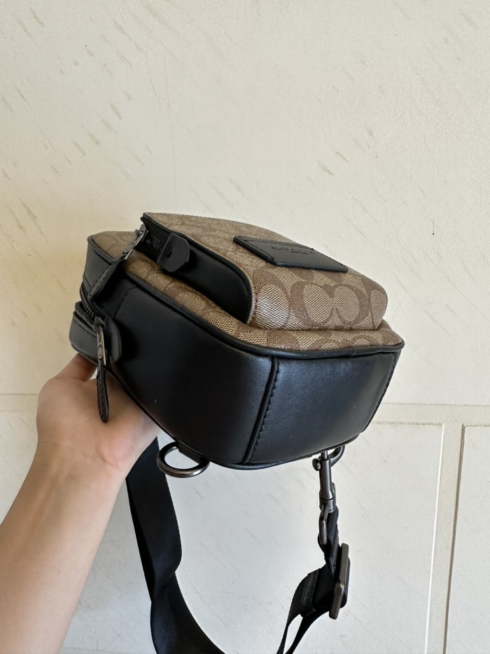 入手困難 コーチ n級品 ショルダーバッグ