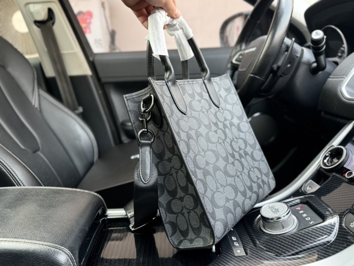 追跡付 コーチ n級品 ハンドバック