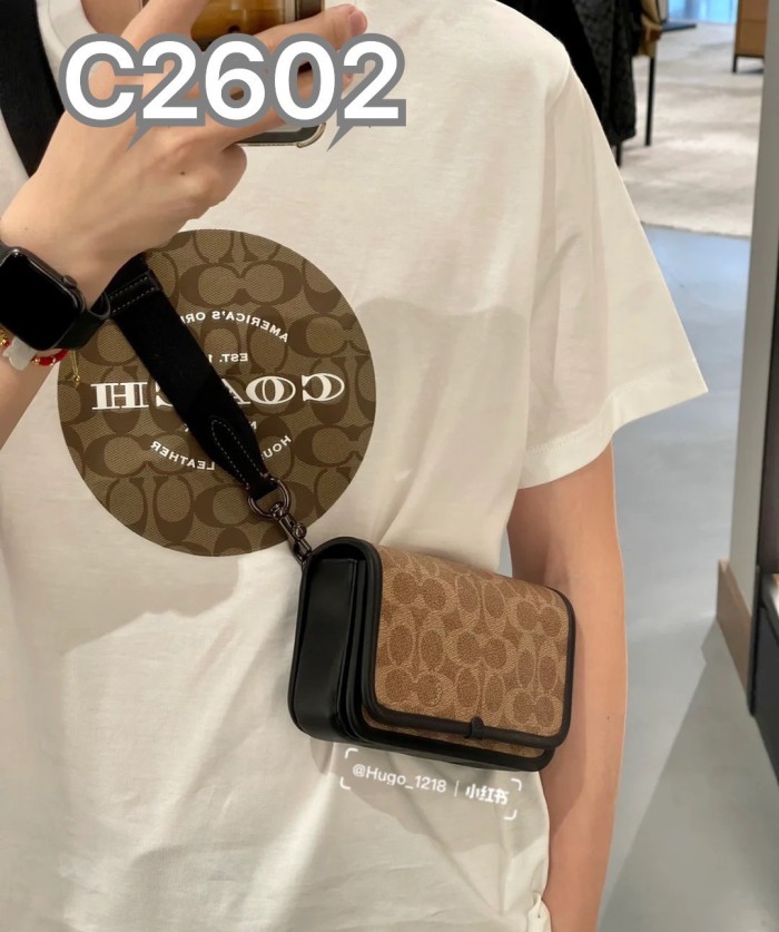 日本未入荷 コーチ n級品 新型男性バッグcharter携帯電話バッグ