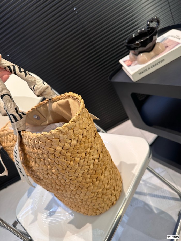 大人気 クロエ スーパーコピー がトートバッグ