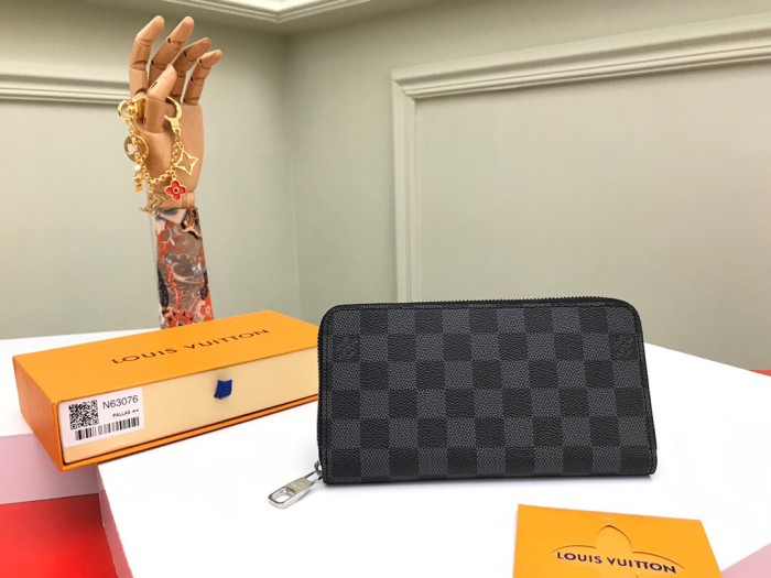 ★超人気 ルイヴィトン 激安偽物 長財布