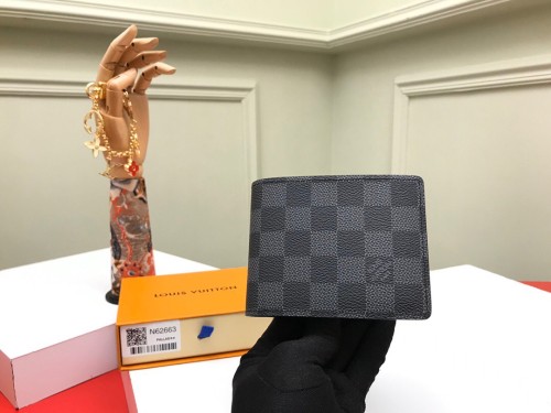 稀少 ルイヴィトン 偽物通販 短財布
