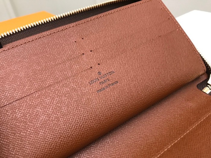 日本未入荷 ルイヴィトン コピー 長財布