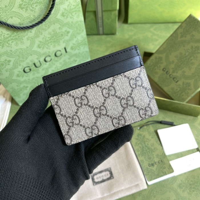 ★超人気 グッチ コピーおすすめ 短財布