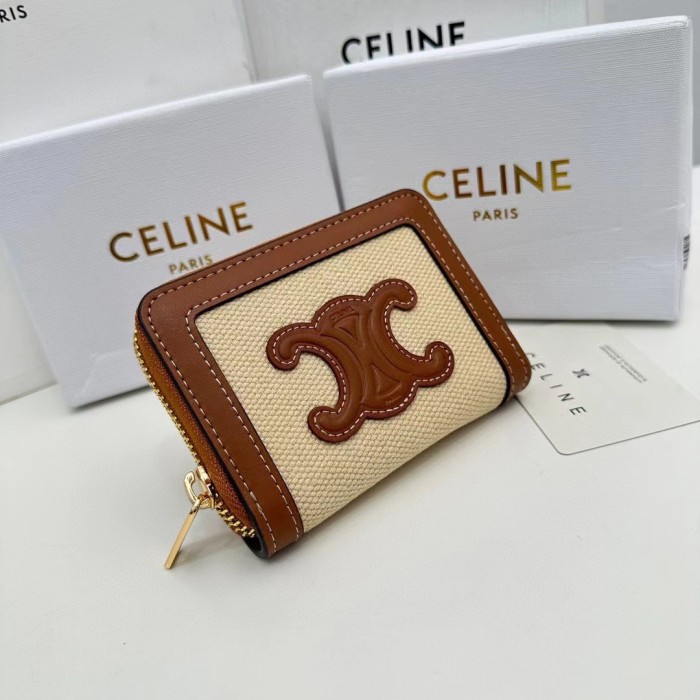 超話題! セリーヌ n級品 短財布