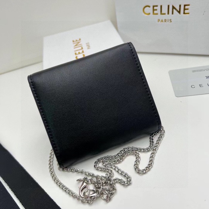 入手困難 セリーヌ スーパーコピー 短財布