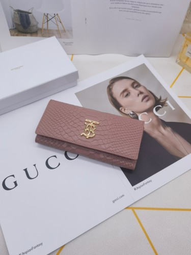 日本未入荷 バーバリー スーパーコピー 長財布