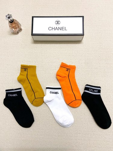 【限定】シャネル 偽物通販 靴下って
