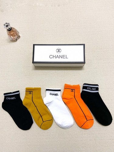 【限定】シャネル 偽物通販 靴下って