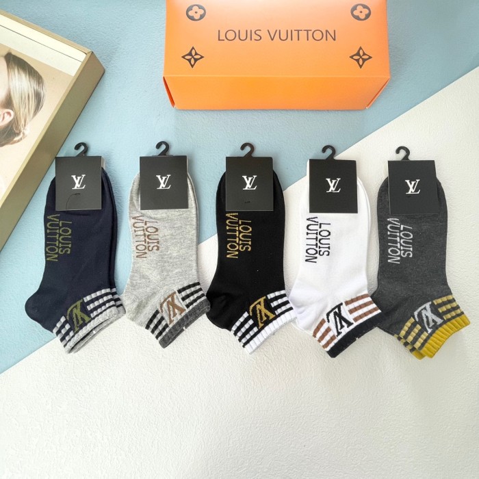 入手困難 ルイヴィトン 激安通販 靴下って