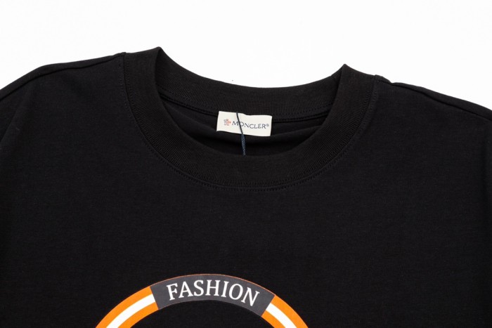 大人気 モンクレール スーパーコピー オリジナルファブリック オフィシャル半袖Tシャツ