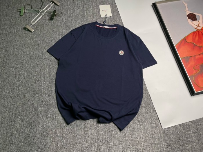 日本未入荷 モンクレール コピーおすすめ カウンタークラシックタオル刺繍小さなラベル半袖Tシャツ3色