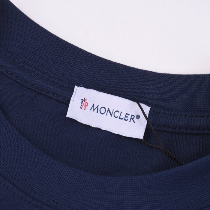 【限定】モンクレール コピー 2024 SS春と夏の新しいポケット刺繍ロゴラウンドネックショートスリーブTシャツ