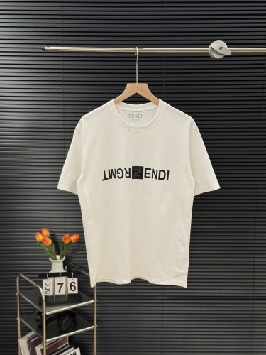超奇跡の入荷☆ フェンディ 偽物通販 24ss夏の胸ロゴLOGOプリントカップル半袖Tシャツ2色
