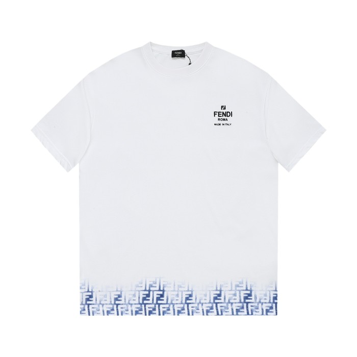 使い勝手良し フェンディ 偽物通販 2024 裾グラデーションLOGO プリント半袖Tシャツ